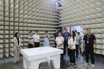 第三調(diào)研組深入廣西醫(yī)療器械檢測中心電磁兼容實(shí)驗(yàn)室 探索電磁環(huán)境檢測的科技前沿